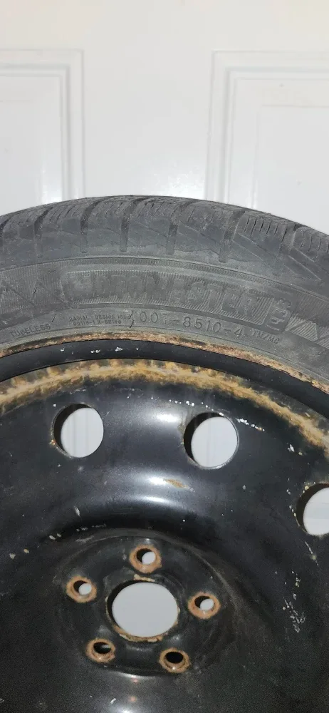 215/45R17 Tire with Steel Rim image indicator(2)