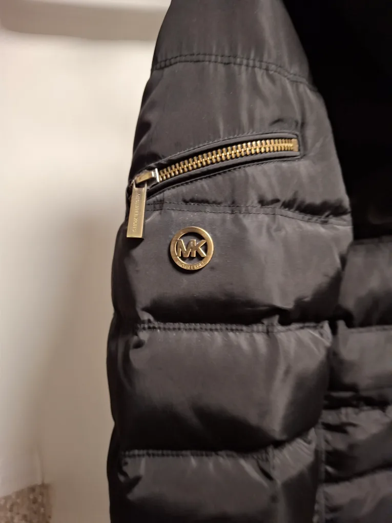 MK womens winter coat image indicator(4)