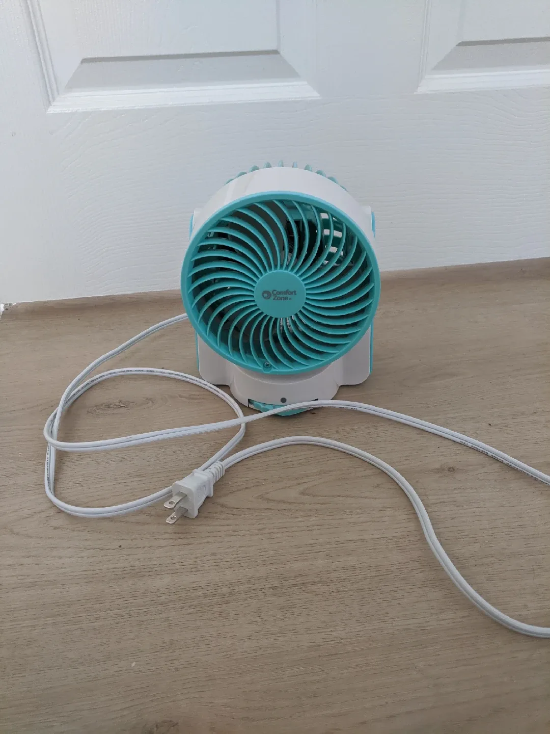 Small Table Fan thumbnail