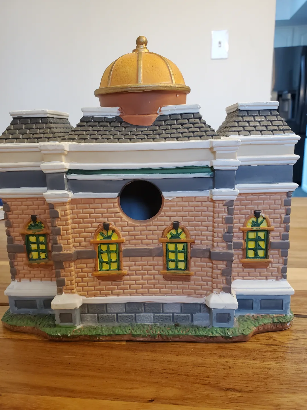 Fairbanks County Courthouse Decorative Figurine image indicator(3)