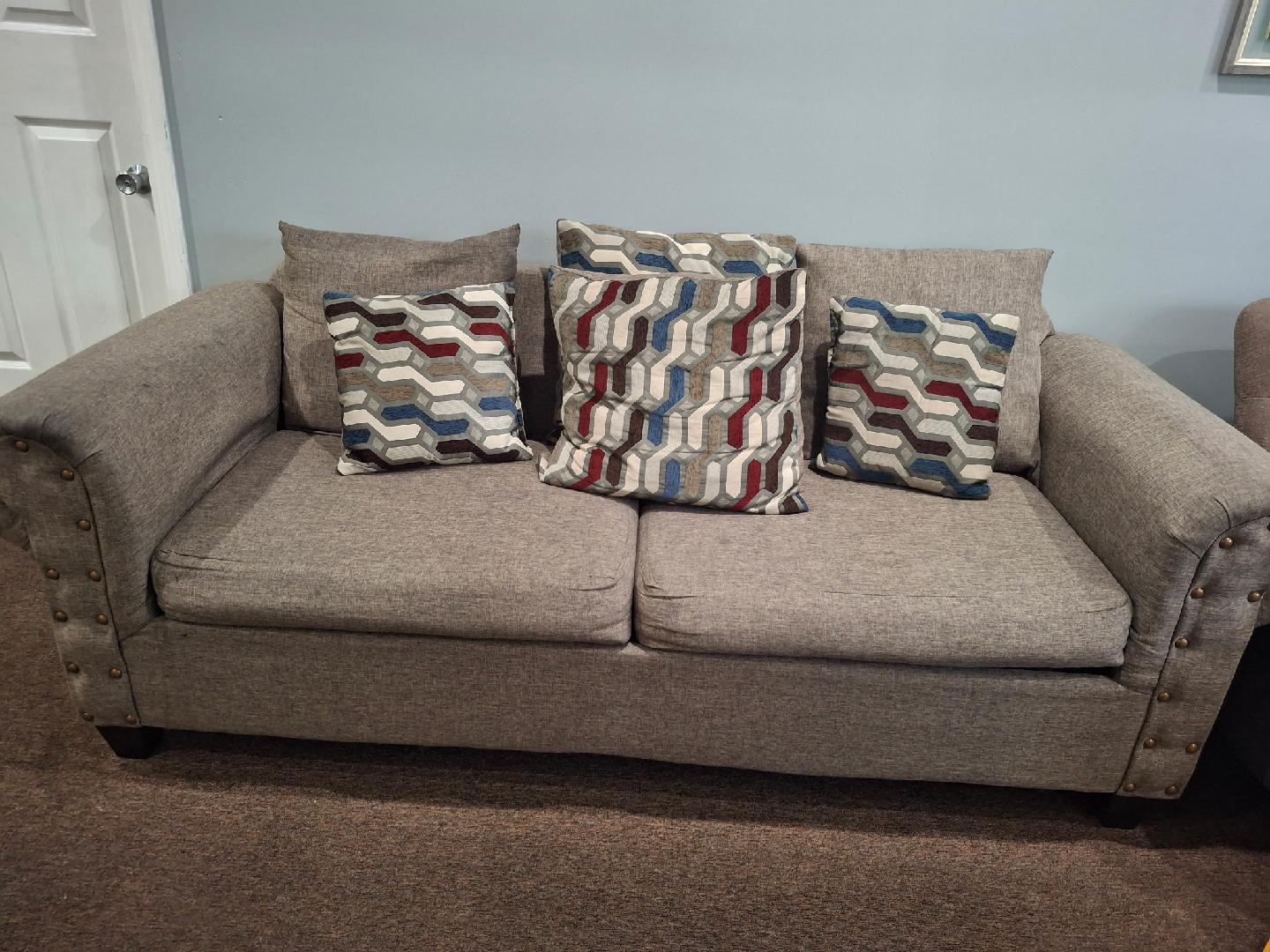 Comfortable Sofa and Love Seat (Has - photo 2