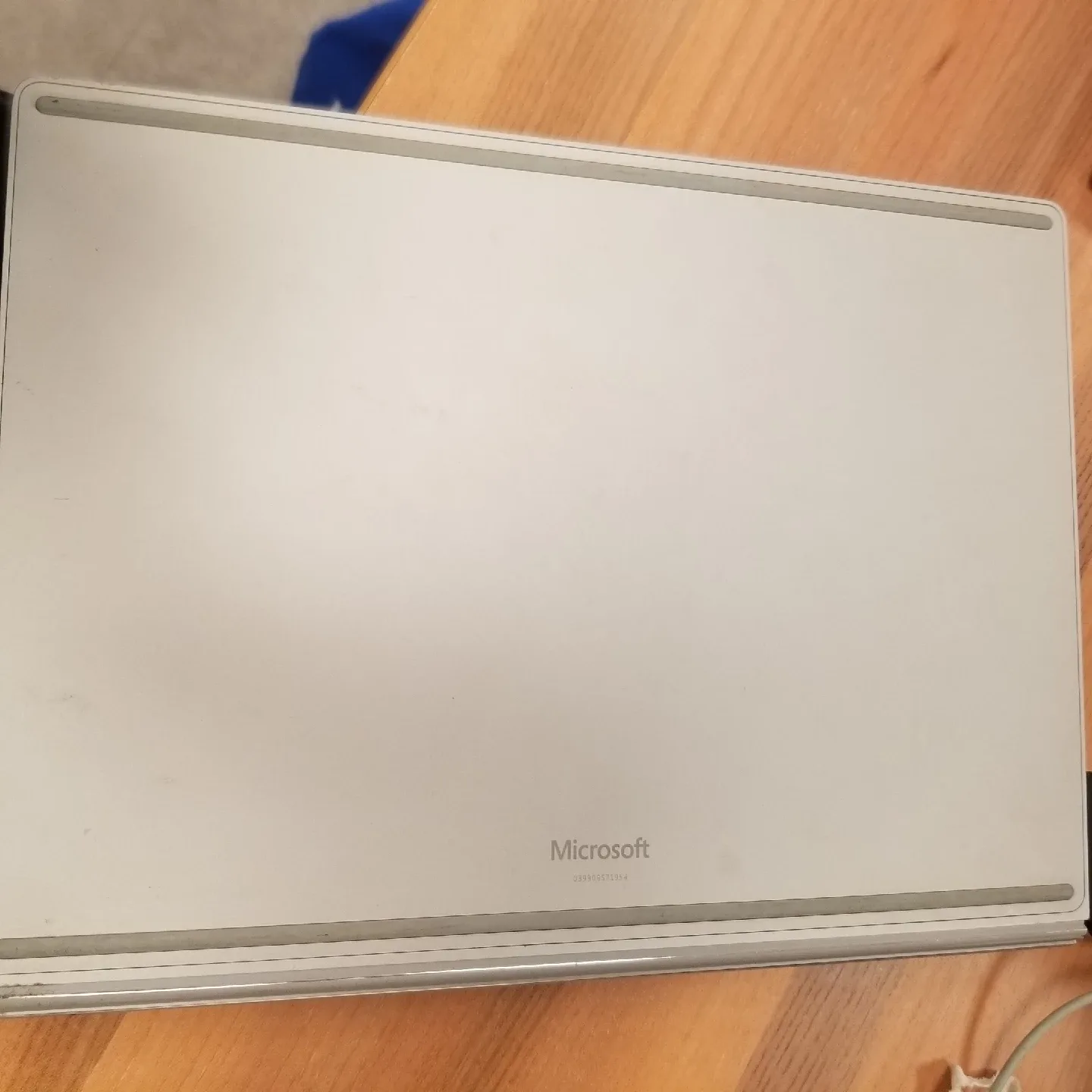 Microsoft Surface Book 13.5" Core i5 8GB RAM 120GB SSD image indicator(7)