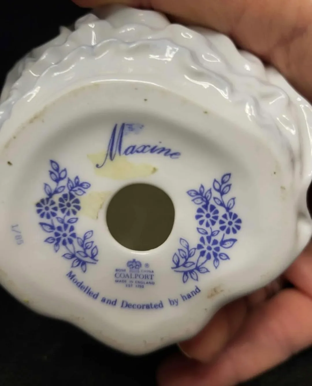 Vintage Coalport Maxine Figurine image indicator(2)