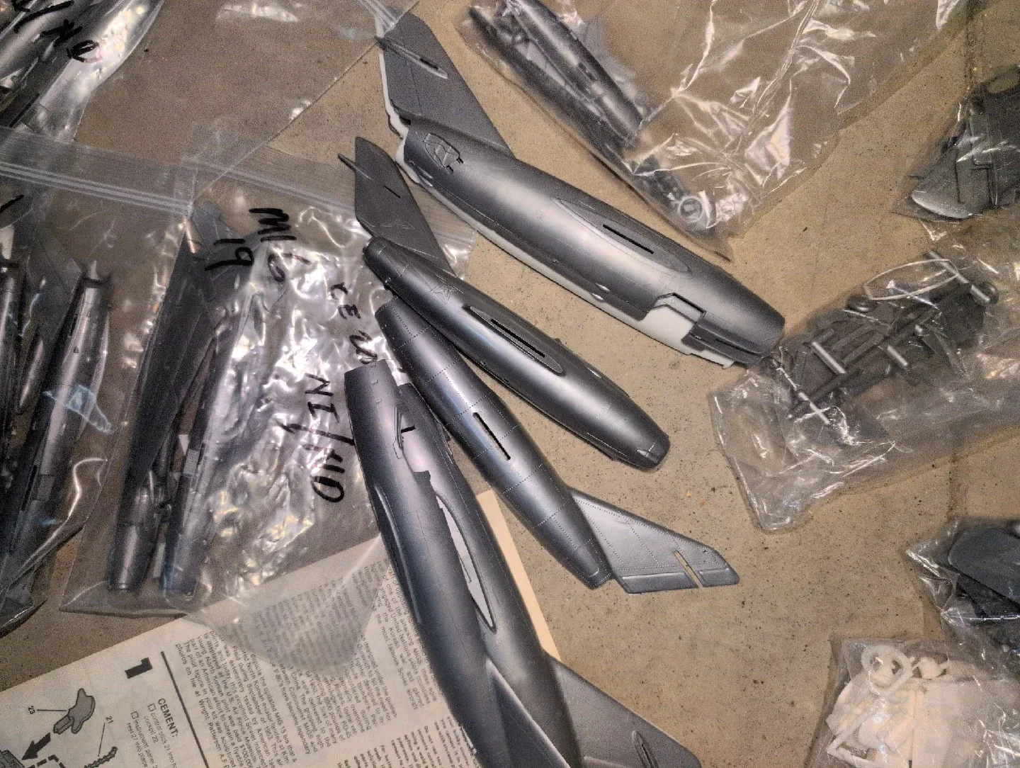 Vintage Model Airplane Kits - Century & MIG image indicator(5)