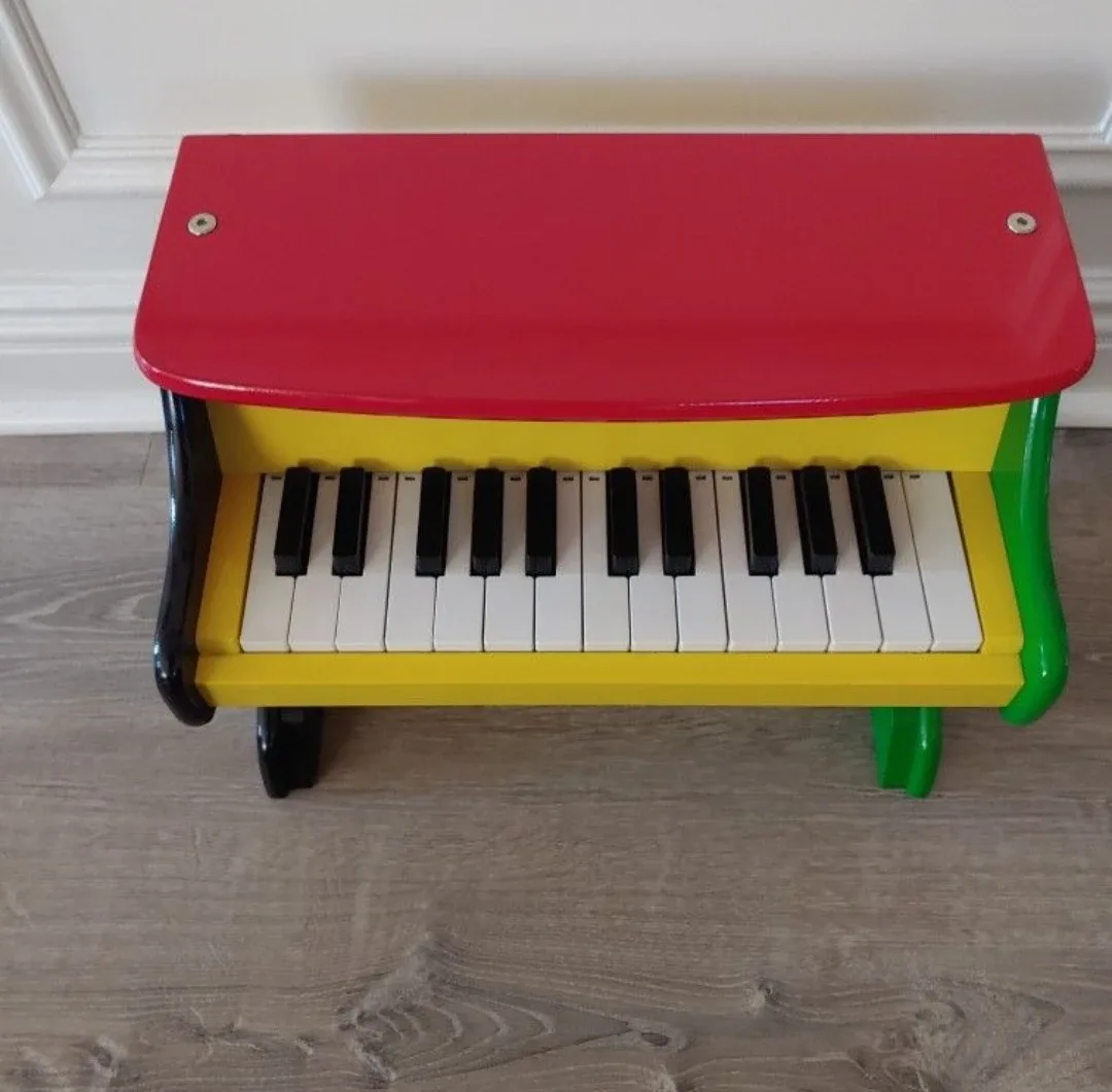 Melissa & Doug Learn-to-Play Piano image indicator(2)