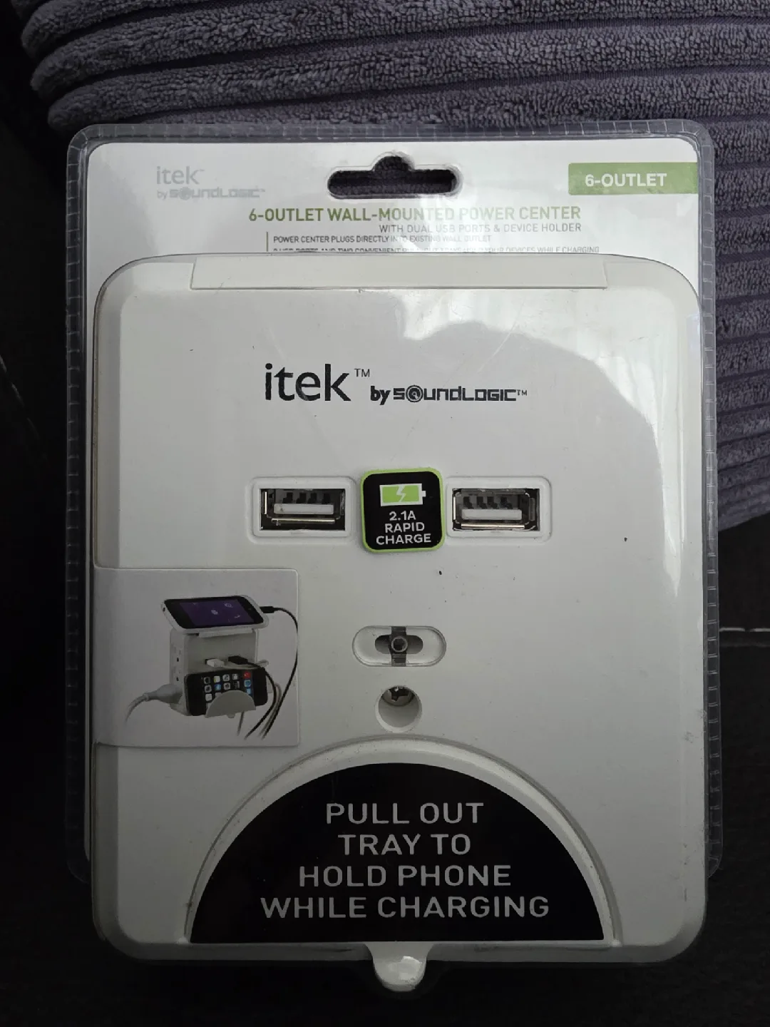 Itek 6-Outlet Wall-Mounted Power Center - New