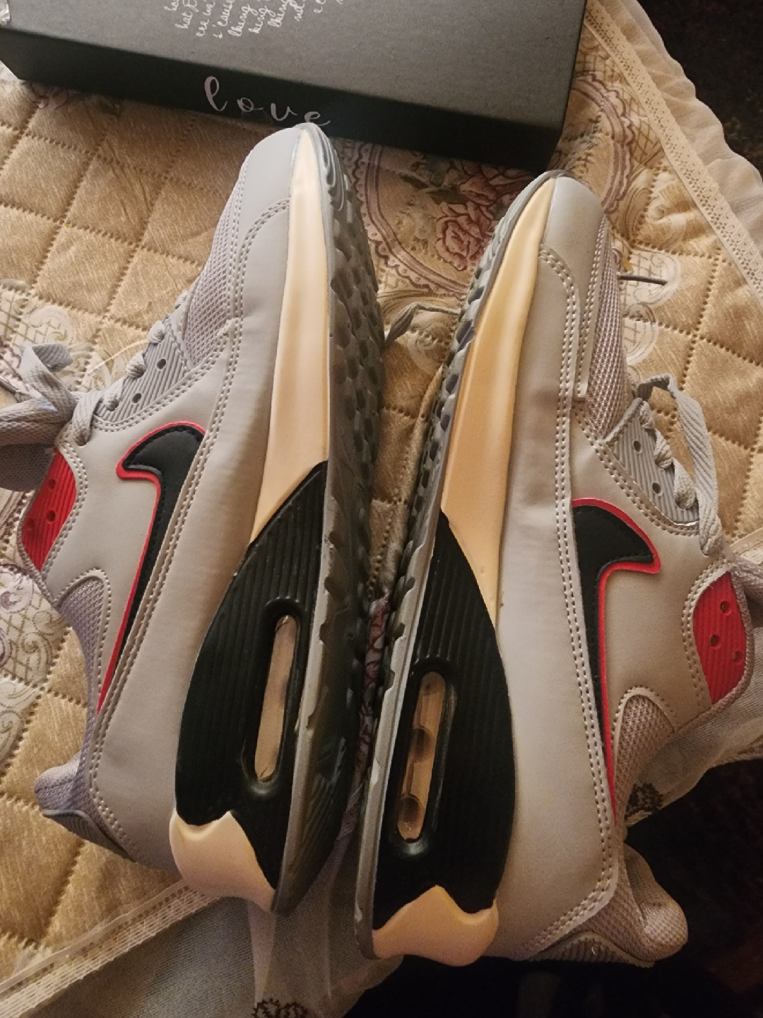 Nike Air Max Sneakers - Size US 8 - photo 4