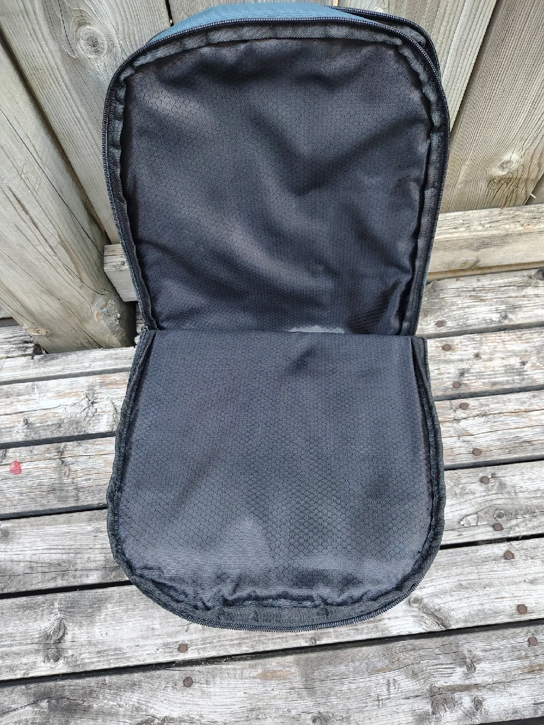 Moleskine Backpack Teal Blue image indicator(6)