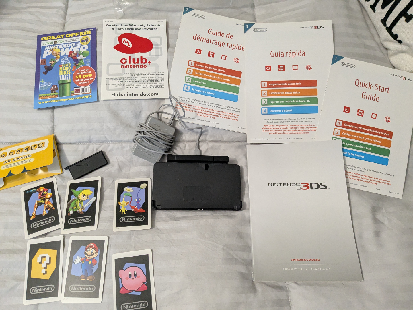 3DS Charger and Dock with AR Cards & Manuals
