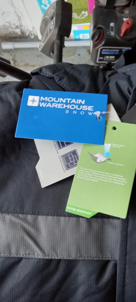 Mountain Warehouse Winter Jacket - New with Tags image indicator(6)