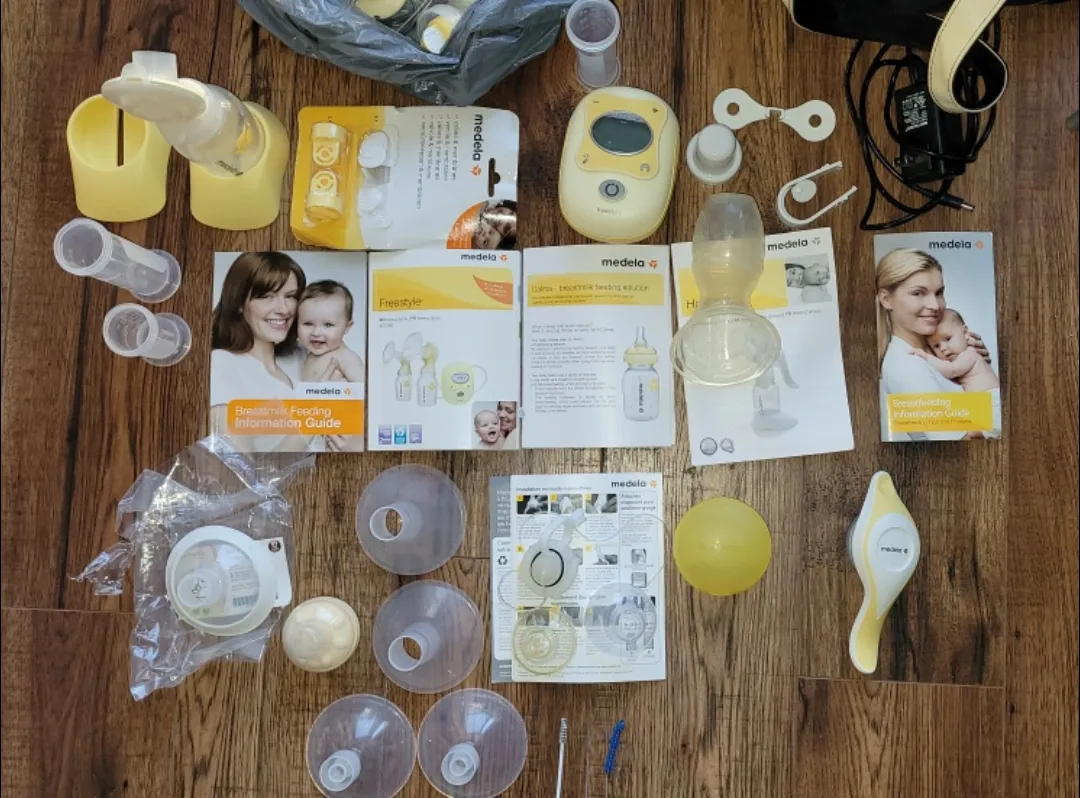 Medela Breast Pump Bundle image indicator(4)