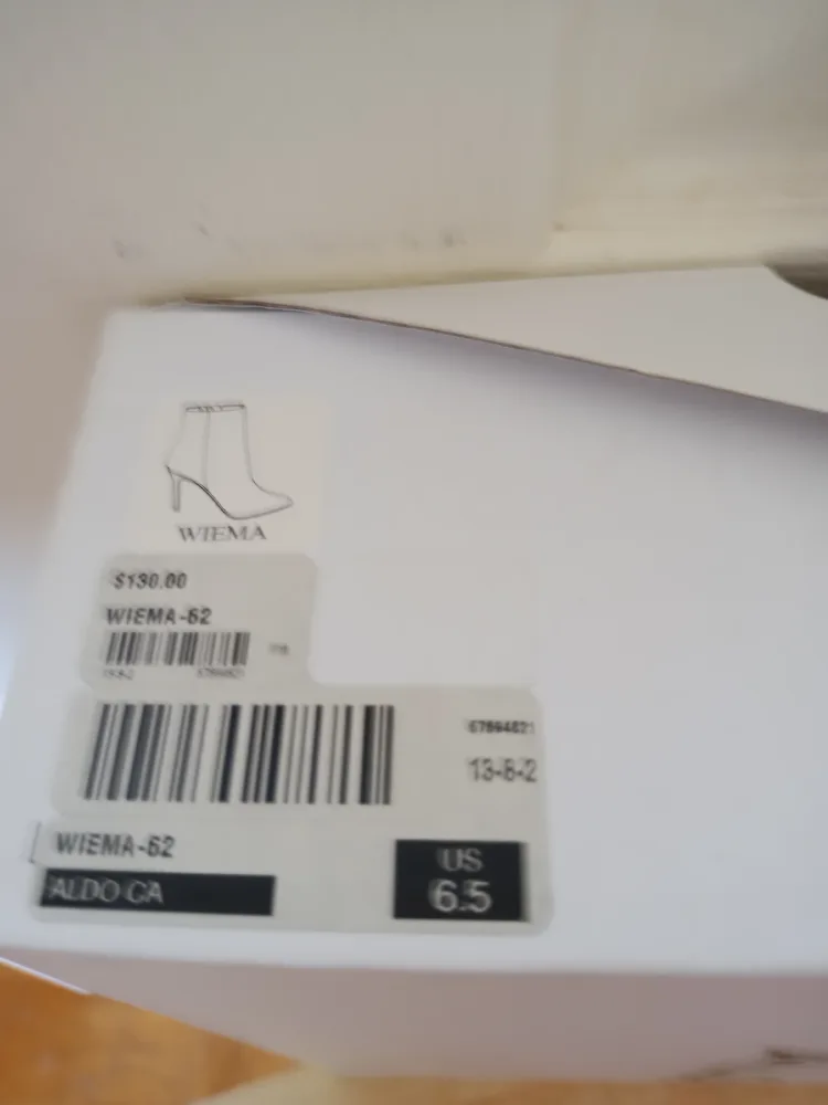 ALDO Wiema-62 Red Ankle Boots - Size 6.5 image indicator(3)