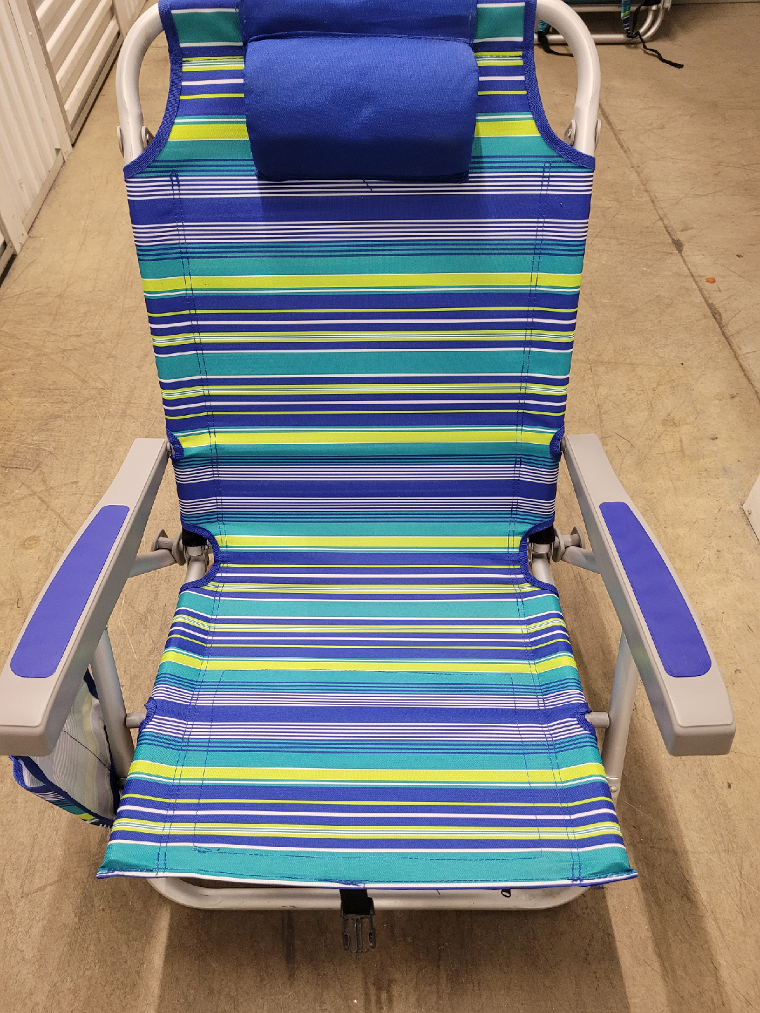 2 Striped Beach Chairs with headrest - photo 2