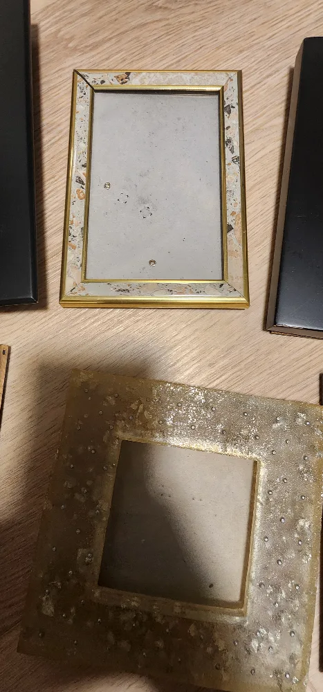 Assorted Picture Frames - Set of 6 image indicator(2)