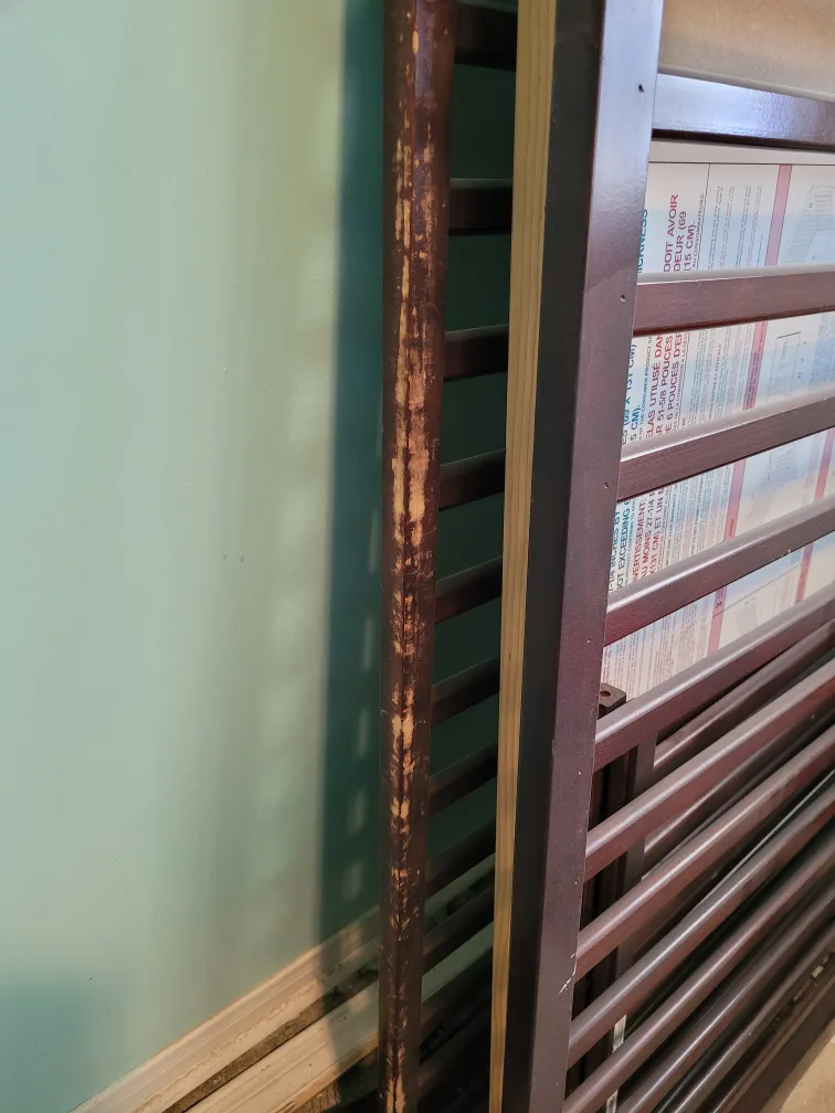 Used Dark Brown Baby Crib image indicator(3)