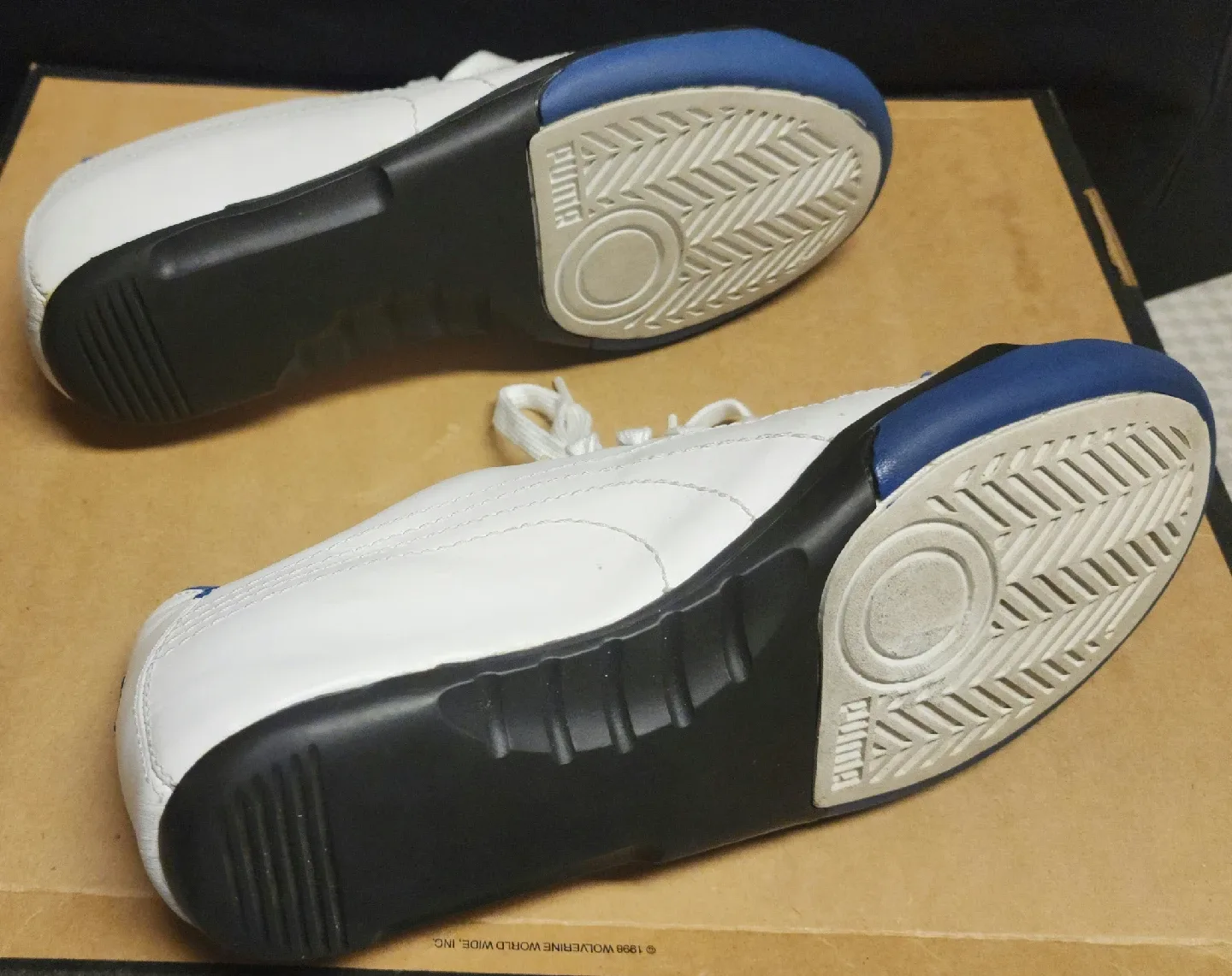 Puma White & Blue Leather Sneakers image indicator(6)