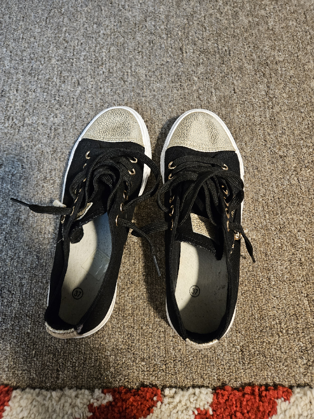 Black & Gold Accent Sneakers - Size 7