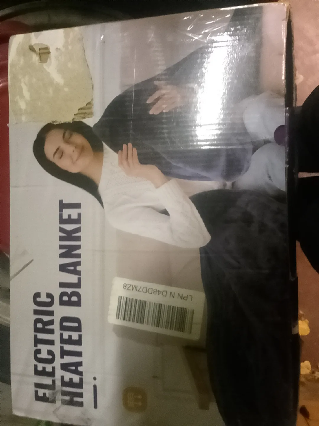 Electric Heated Blanket thumbnail