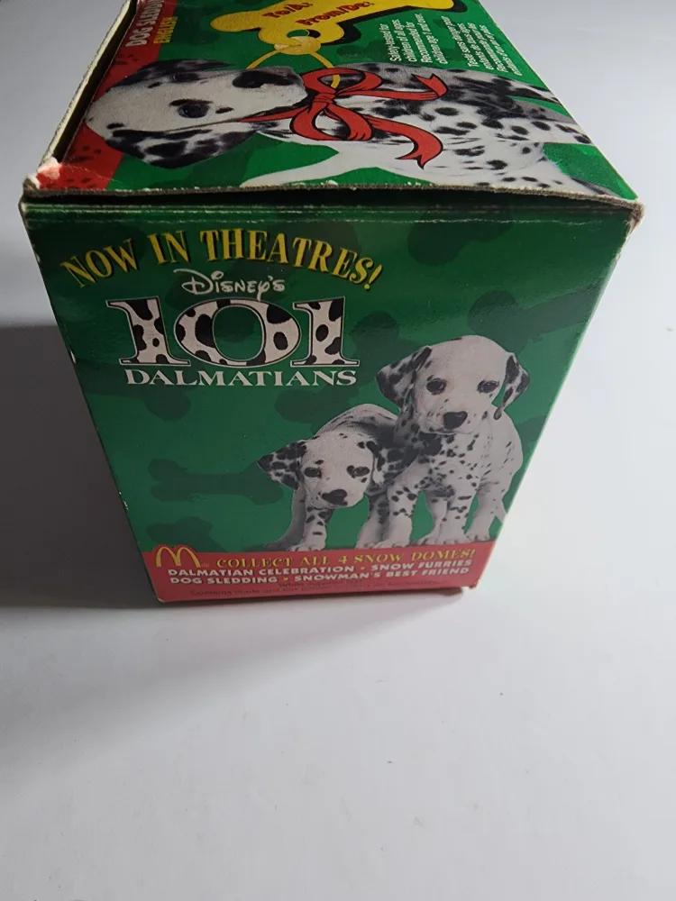 Disney's 101 Dalmatians Snow Dome McDonald's image indicator(5)
