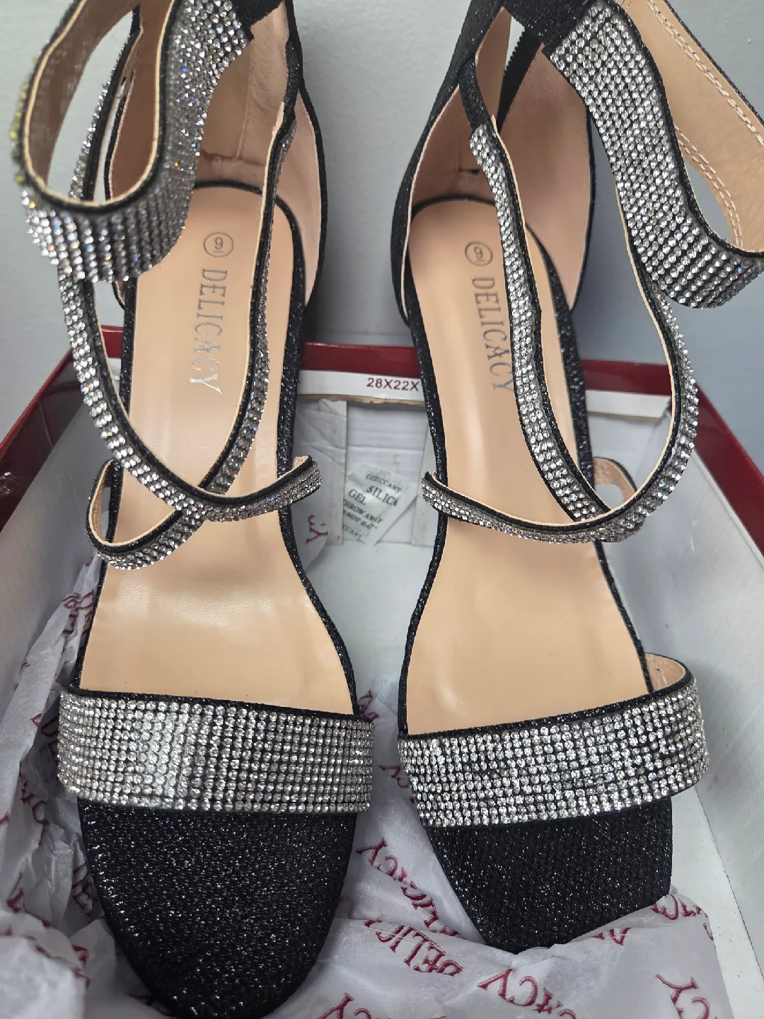 women's shoes image indicator(3)