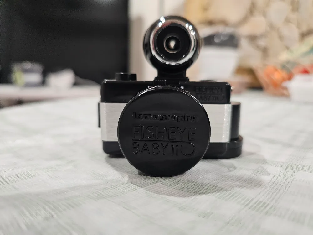 Lomography Camera - Polaroid 🥕 image indicator(2)