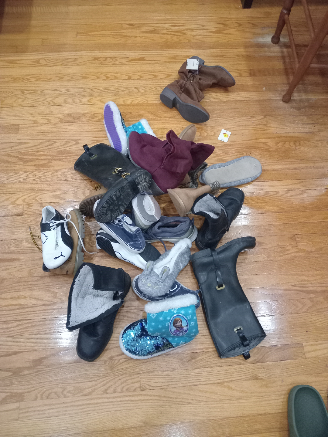 bags of girls shoes - photo 2