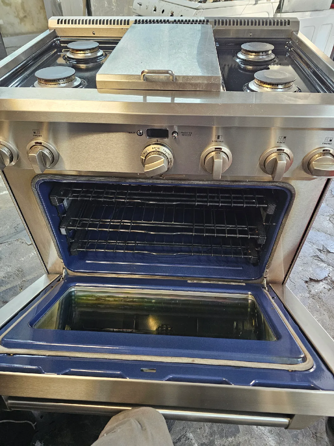 stove Monagram 36 full dual image indicator(2)