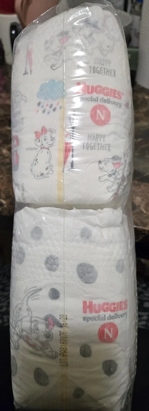 Huggies Special delivery Newborn diapers (34 in pack) thumbnail