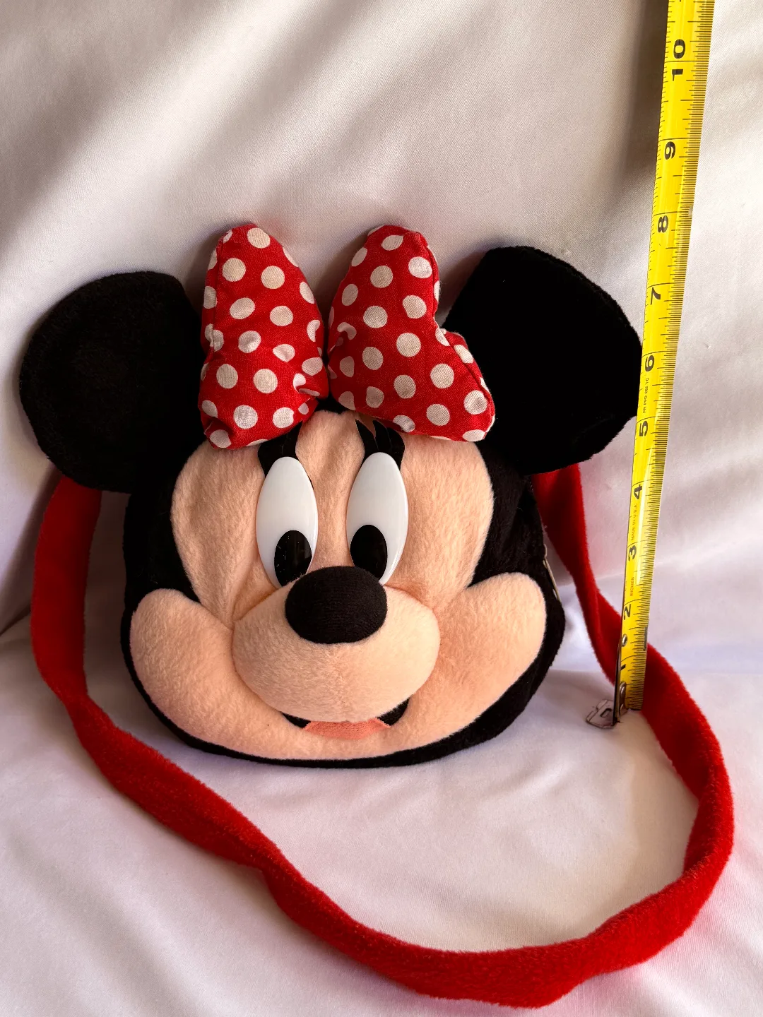 Minnie Mouse Plush Shoulder Bag image indicator(3)