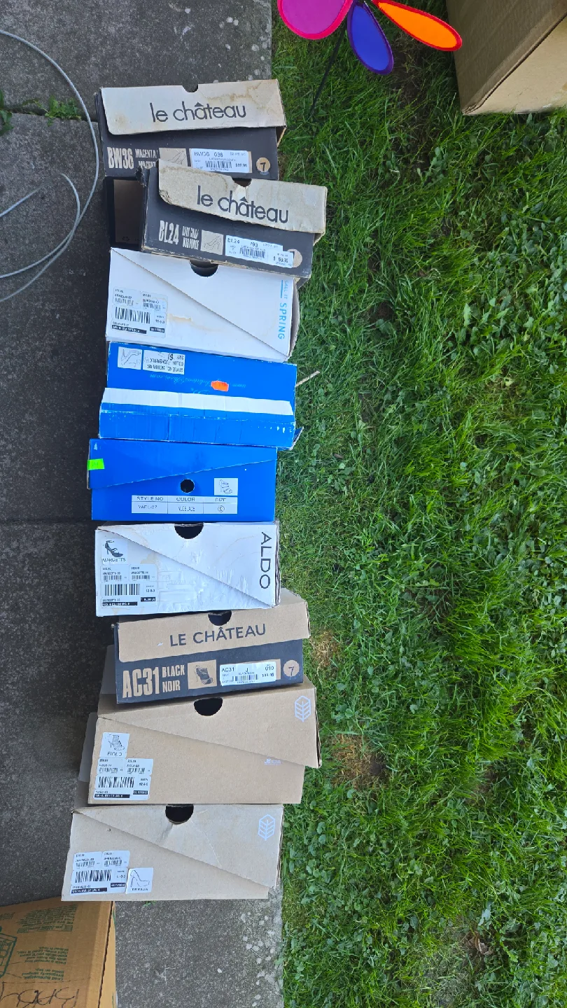 Call It Spring Exzelina Black Heels - image indicator(8)