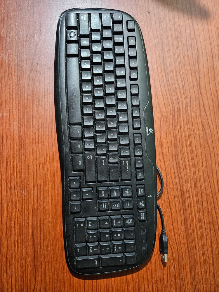 Logitech Keyboard - Black thumbnail