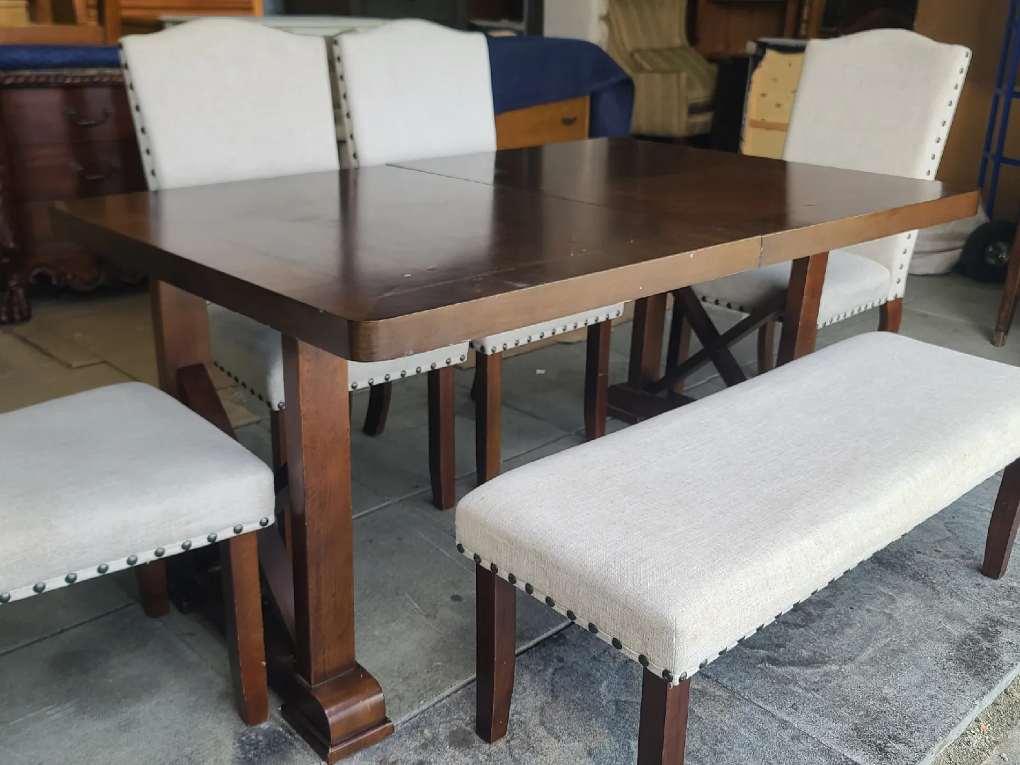 MODERN DINING TABLE  WITH 4 CHAIRS AND BENCH image indicator(4)
