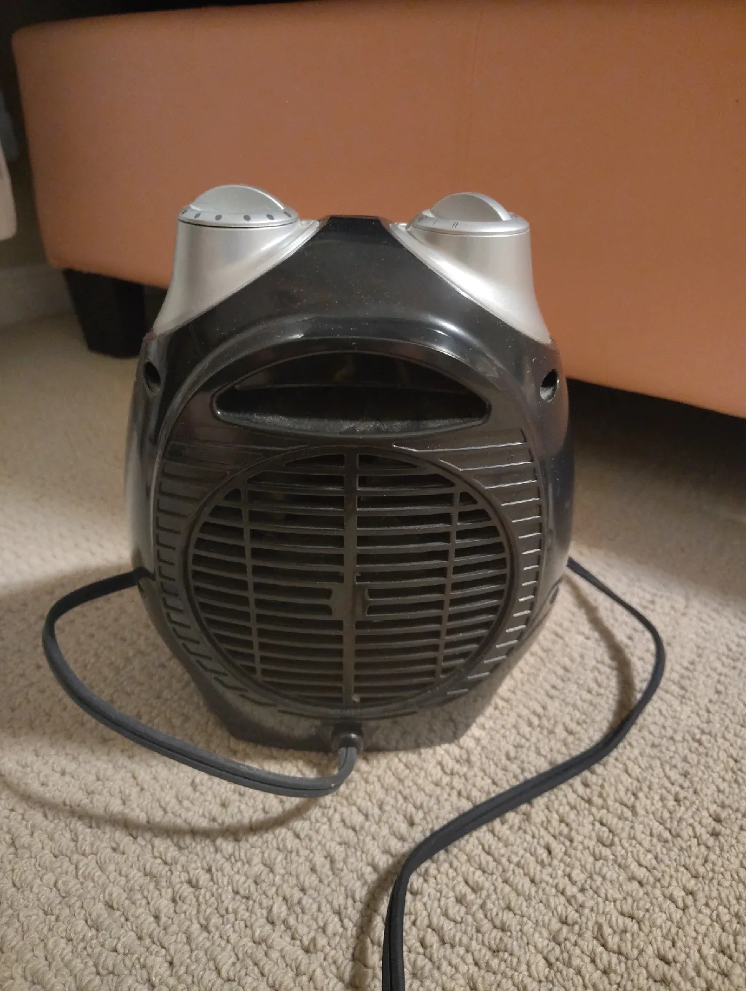 Airworks Portable Space Heater - Black image indicator(2)