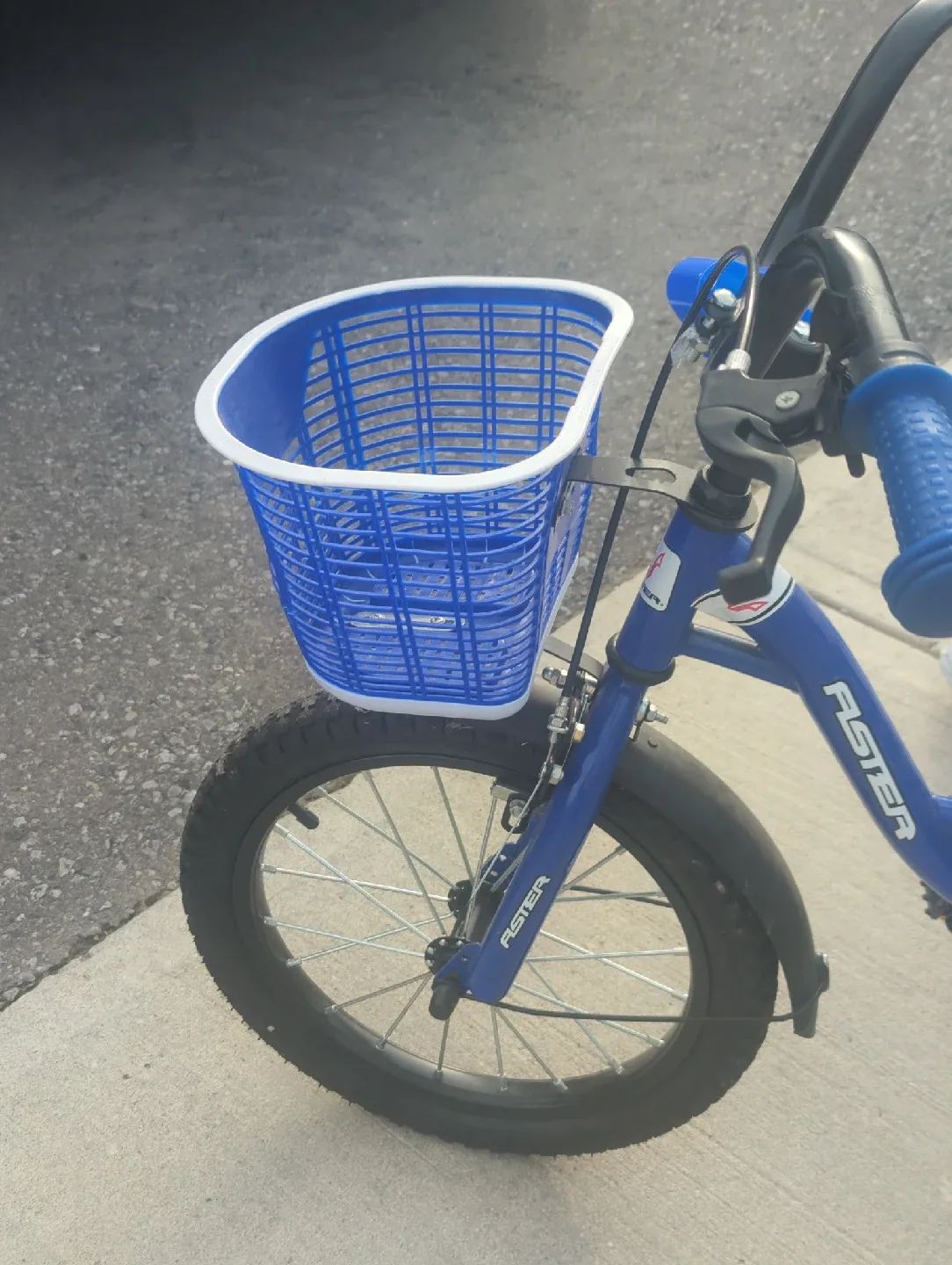ASTER Blue Kids Tricycle with Basket image indicator(2)