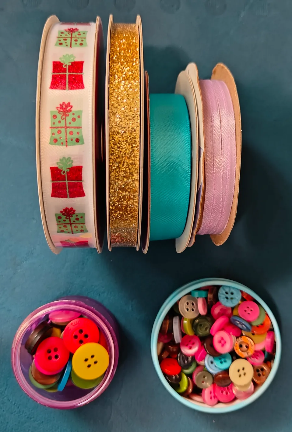 Second Sewing Kit with Fabric, Ribbons, Buttons image indicator(5)