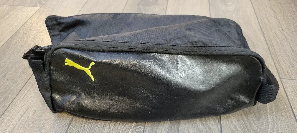 2 ×Puma Black Shoe Bag image indicator(2)