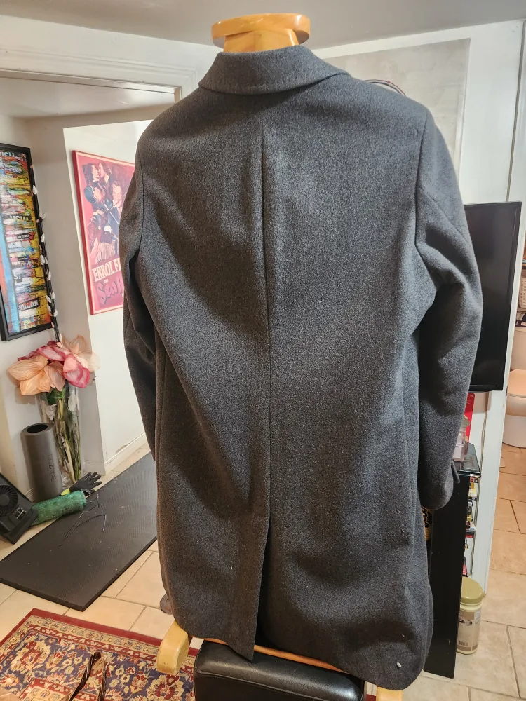 Hugo Boss Cashmere-Wool  Full Length Coat image indicator(2)