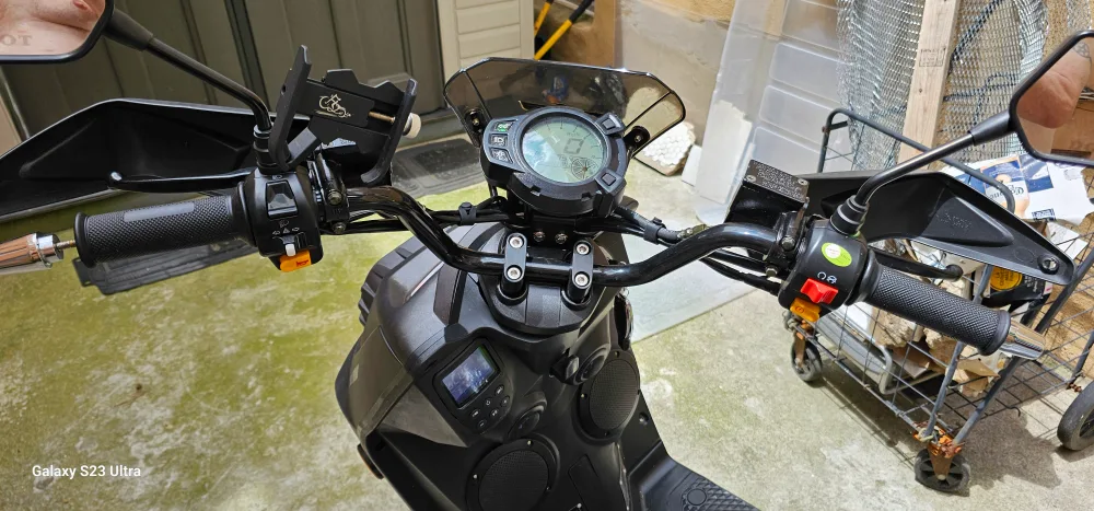 FLY WING Marshal 200 Scooter image indicator(6)