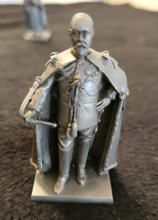 Vintage Pewter Royal Figures - Set of 8 image indicator(4)