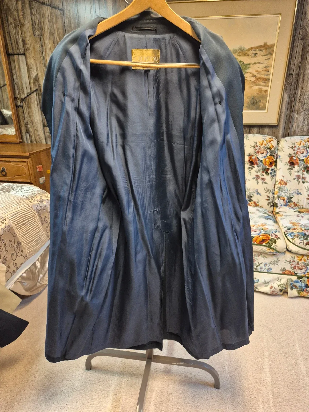 Black Trench Coat image indicator(2)