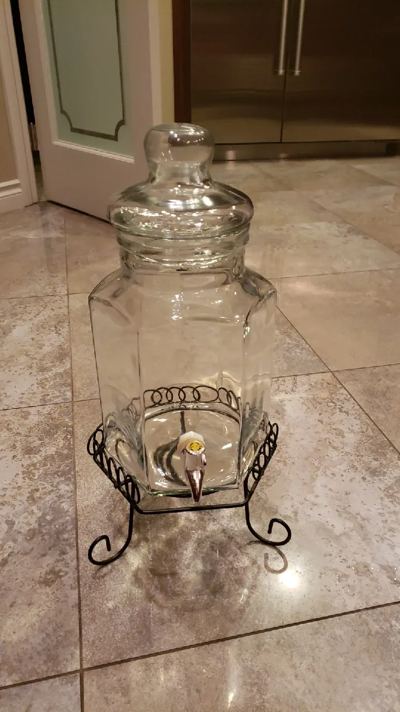 Glass Beverage Dispenser with Stand image indicator(2)