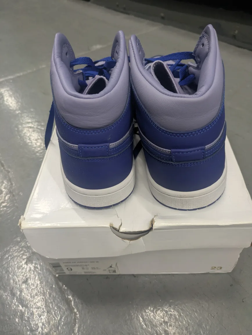 Nike Air Jordan 1 High Iron Purple Deep Royal (Women's) - Size 9 image indicator(4)
