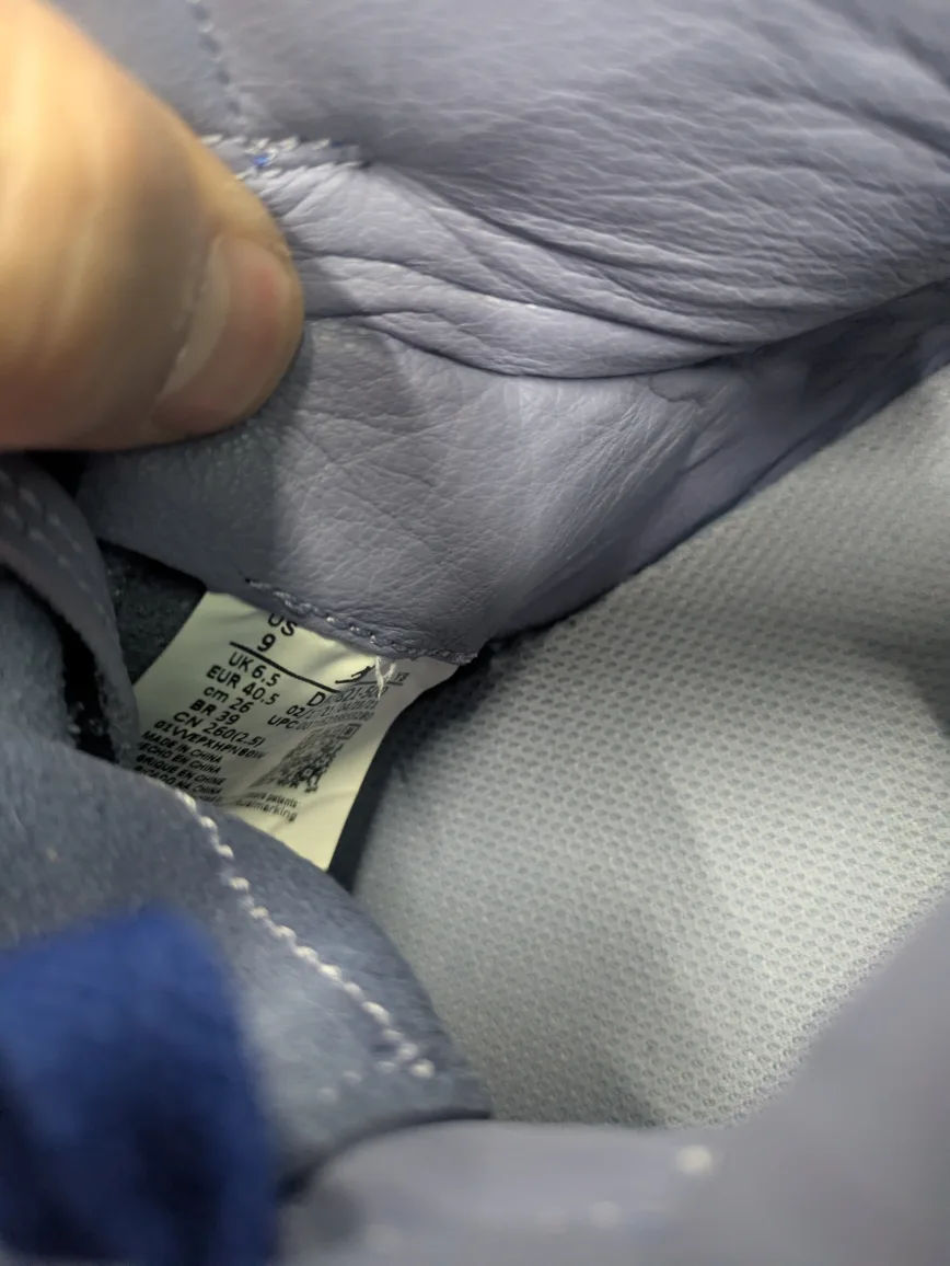 Nike Air Jordan 1 High Iron Purple Deep Royal (Women's) - Size 9 image indicator(5)