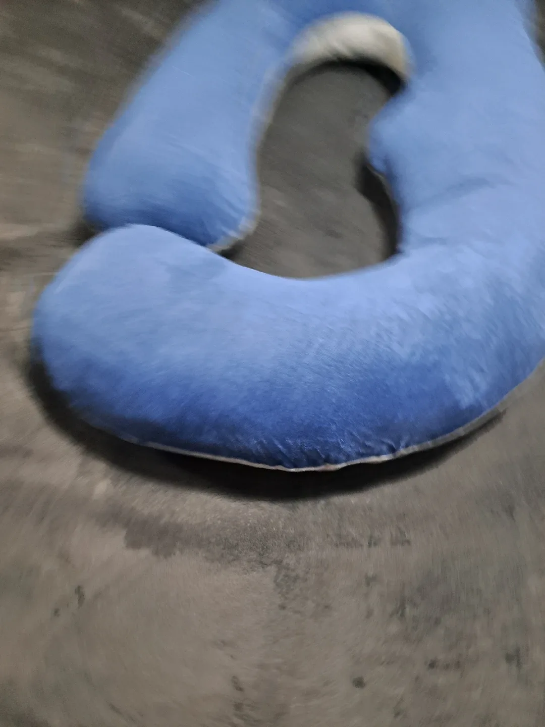 Blue Full Body Pregnancy Pillow image indicator(2)