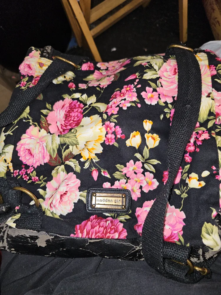 Free Pick Up Tomorrow image indicator(4)