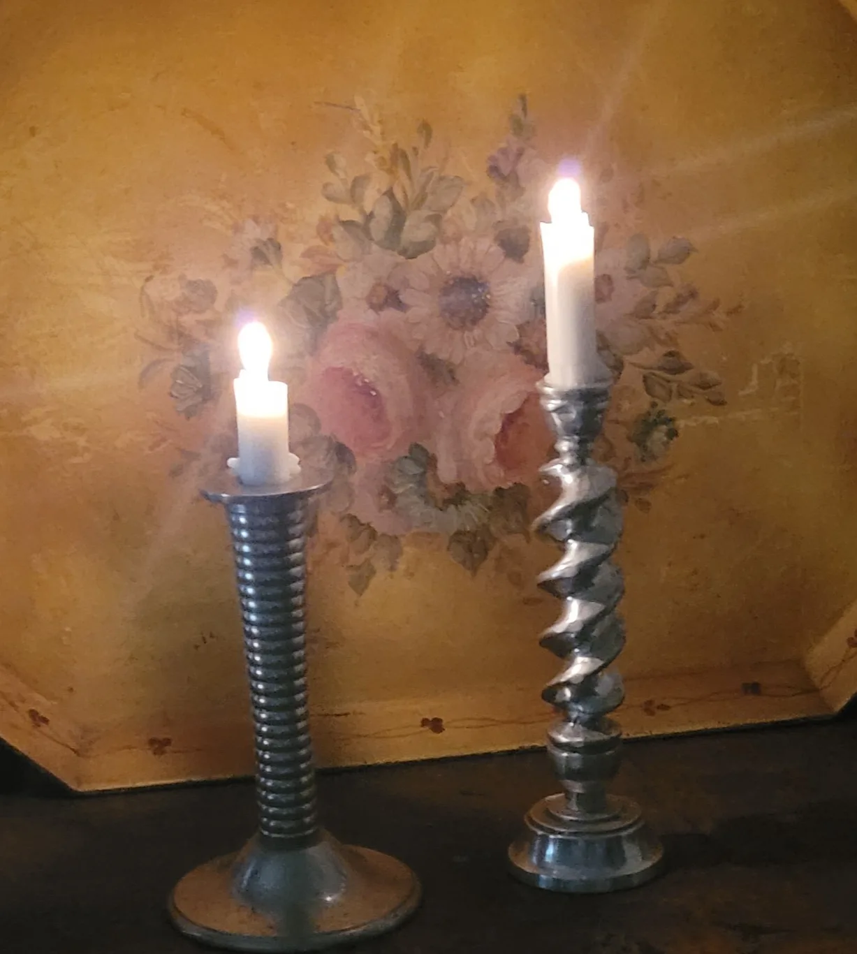 Silver Metal Candlestick Holder image indicator(3)