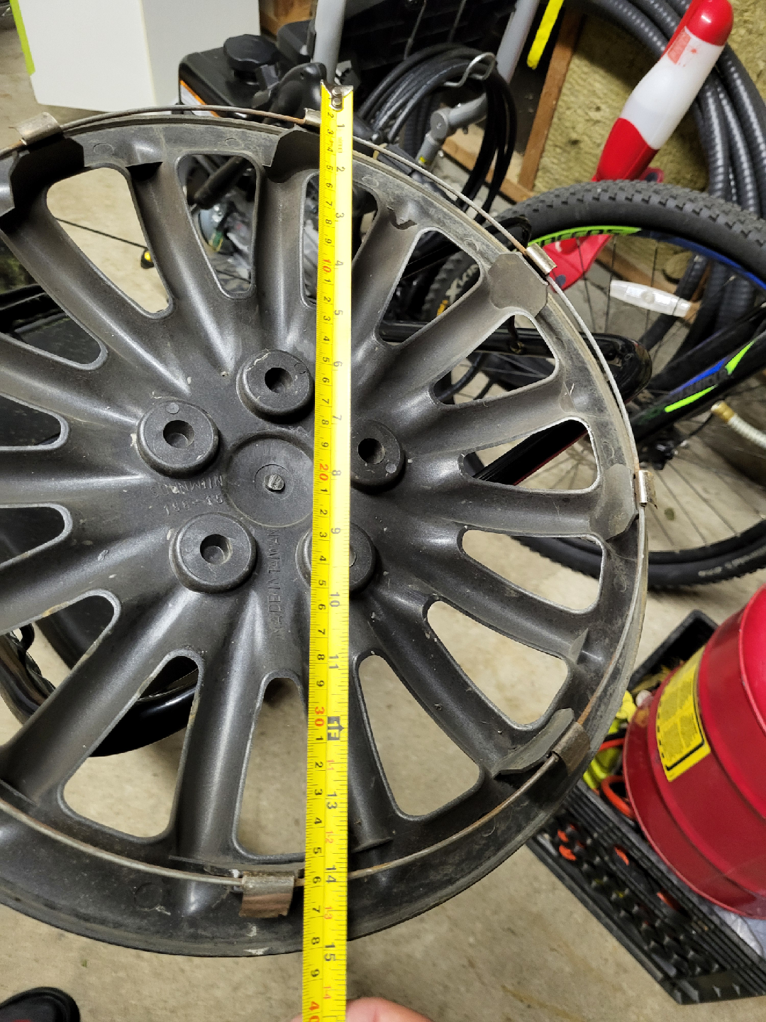 Silver Wheel Cover 2012 Honda civic - photo 4