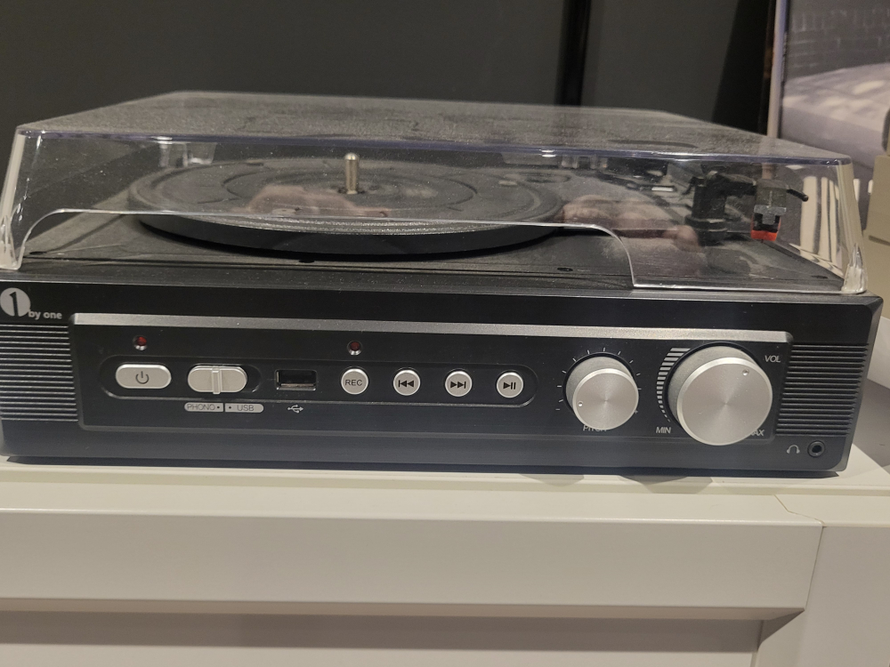 1 by One Turntable with Speakers