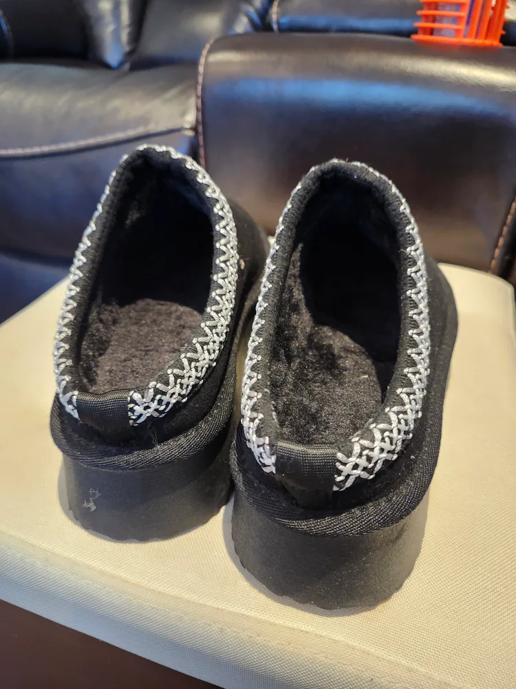 Ugg Women's Tasman Slipper - Black thumbnail