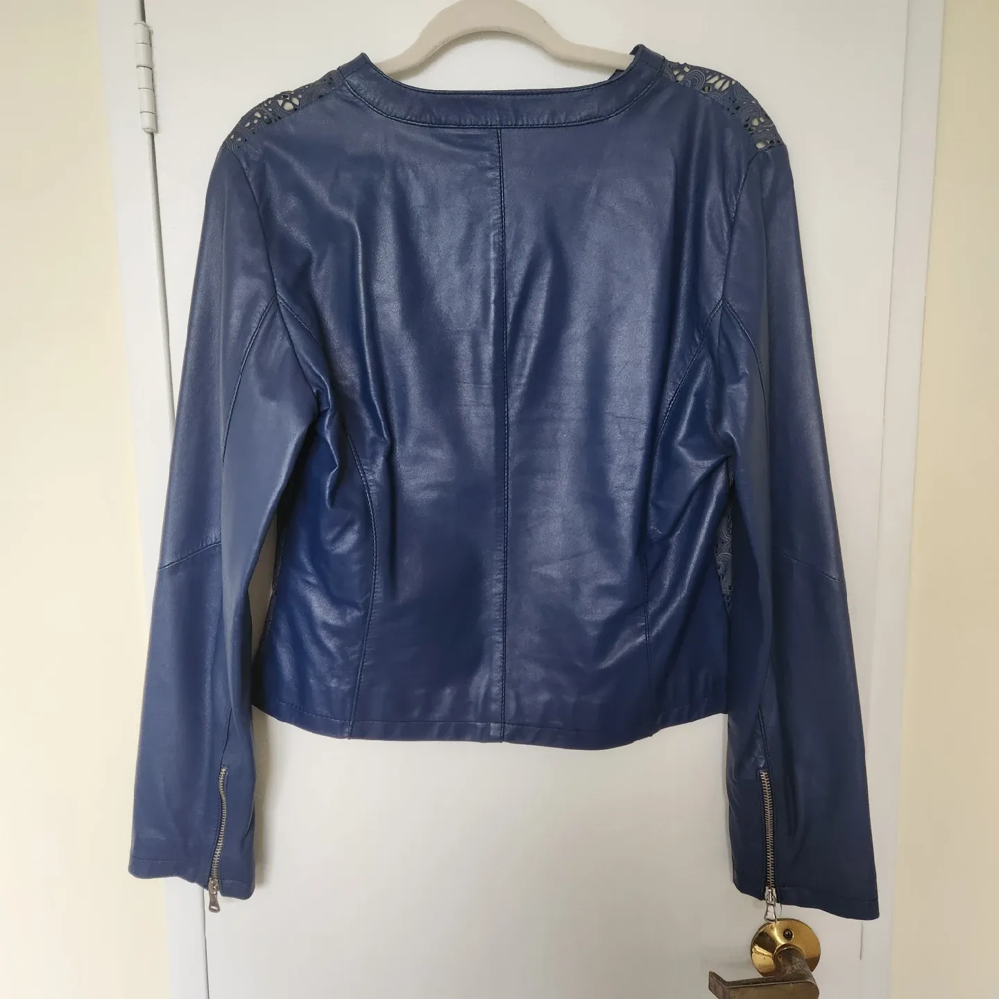 D Collezioni Blue Leather Jacket Paisley Laser Cut image indicator(4)